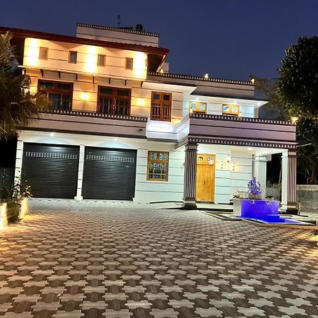 Alps Villa Jaffna Bagian luar foto