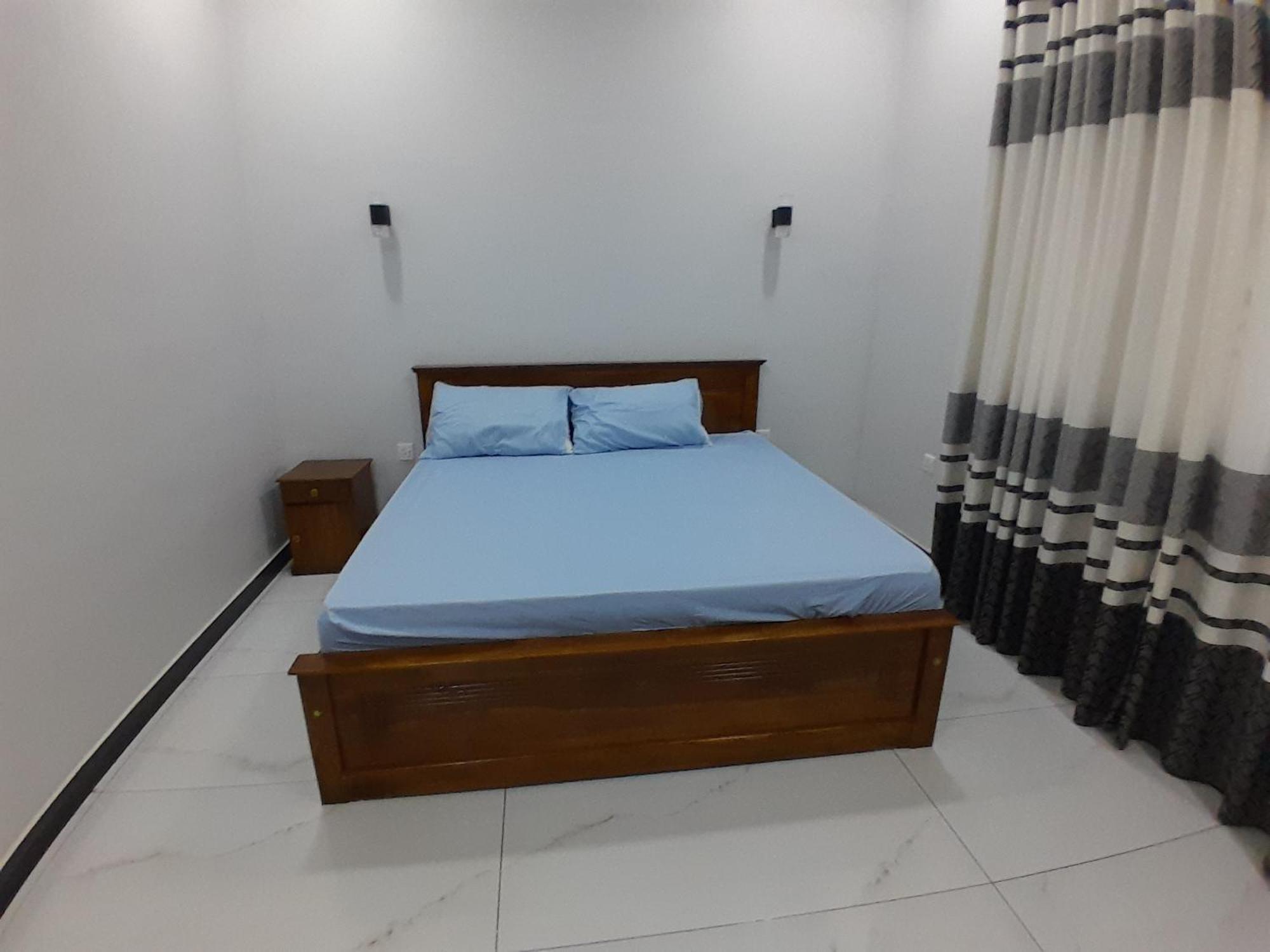 Alps Villa Jaffna Bagian luar foto
